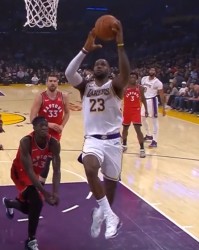  热火主场连胜遭终结无缘东部前三  