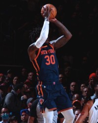  尼克斯奎克利末节20分带队逆转雷霆  