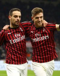  AC米兰复兴之路遇阻，连续平局错失良机  