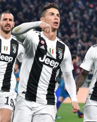  尤文图斯官宣阿莱格里续约，年薪追加奖金条款  